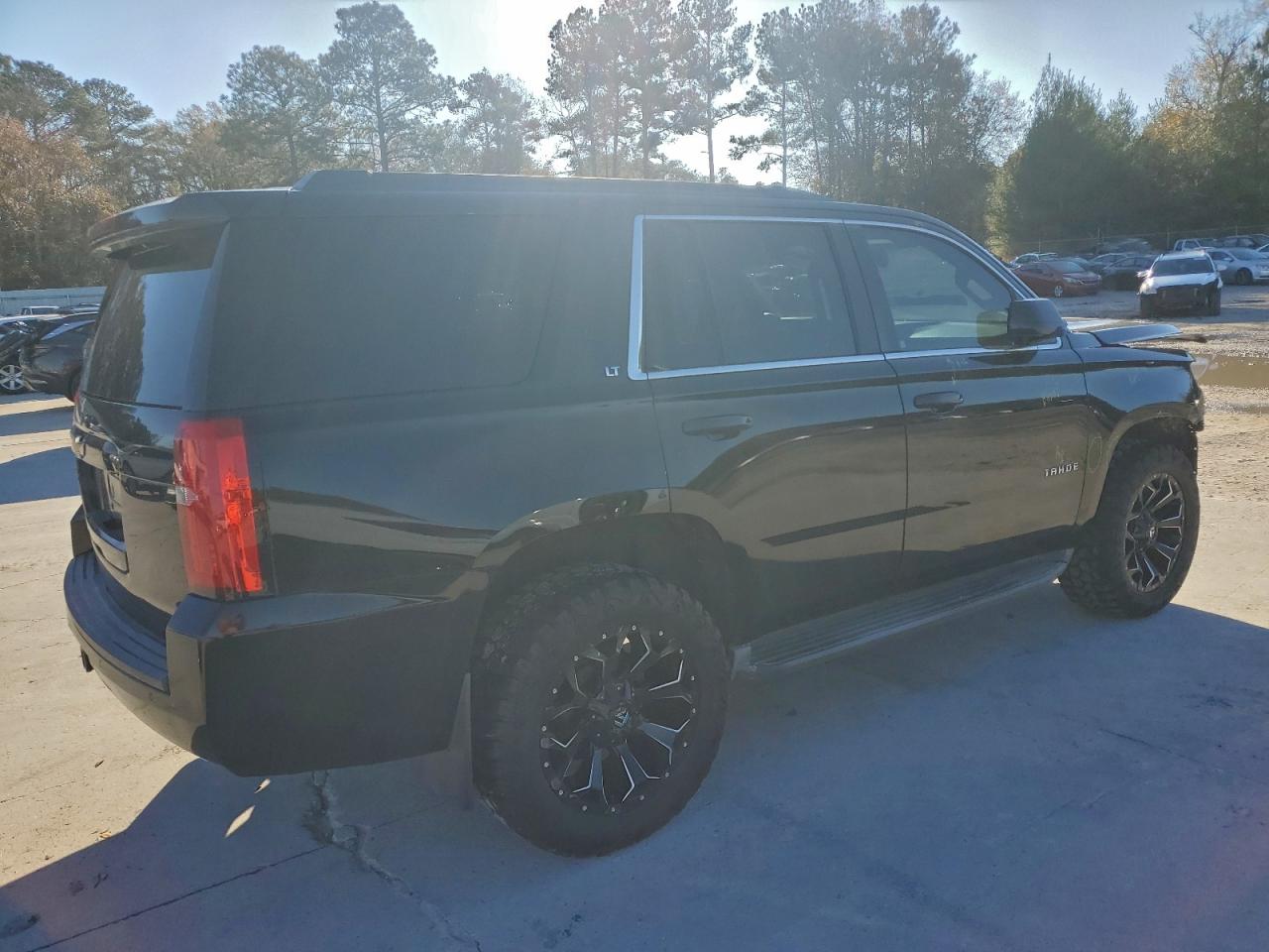 2015 CHEVROLET TAHOE K1500 LT photo 3