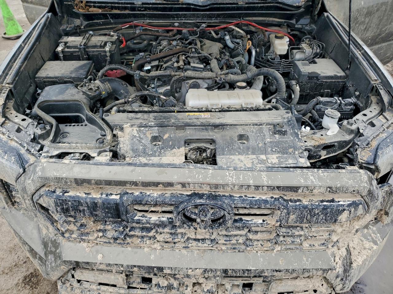 2024 TOYOTA TACOMA DOUBLE CAB photo 21