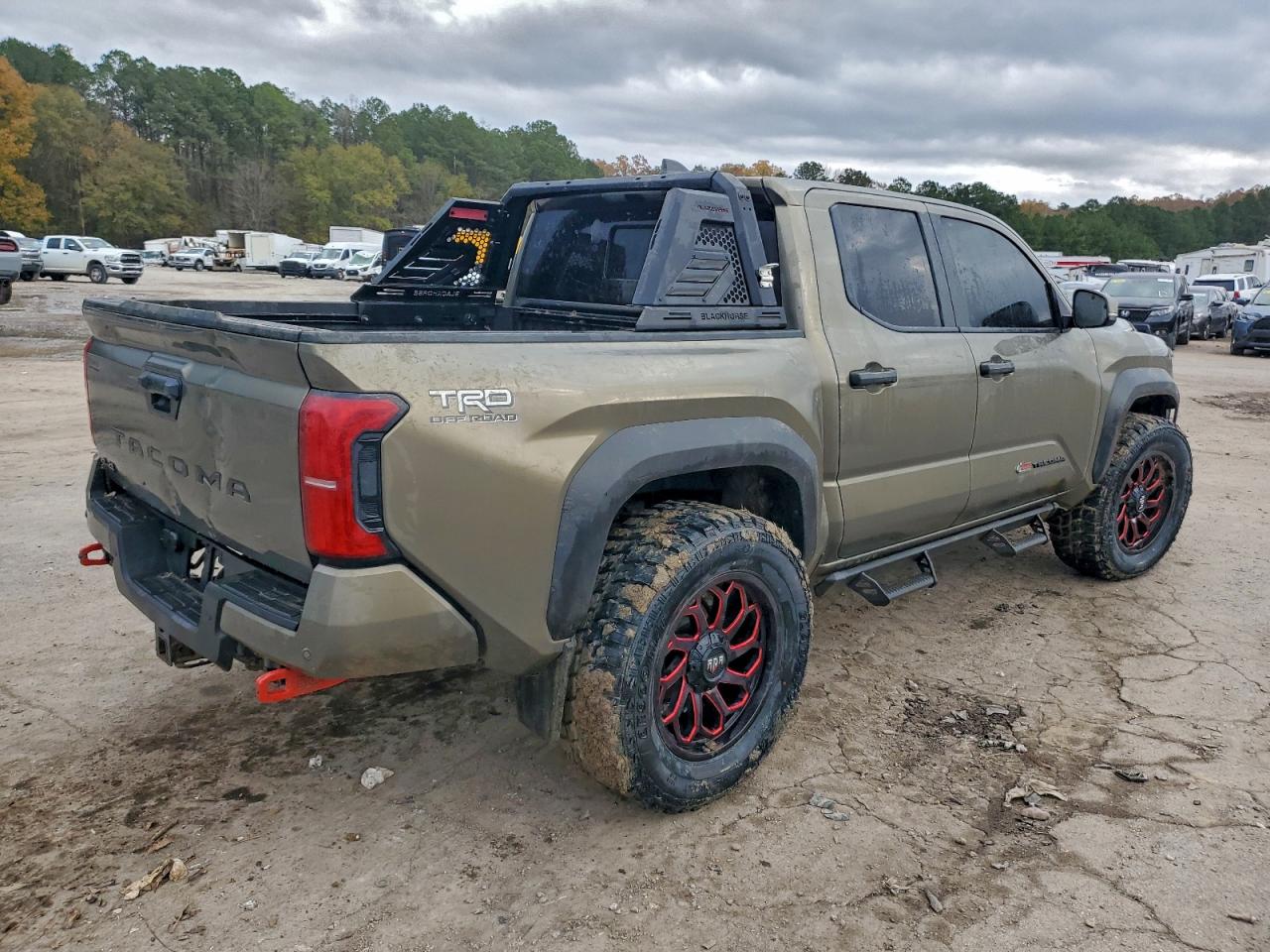 2024 TOYOTA TACOMA DOUBLE CAB photo 5