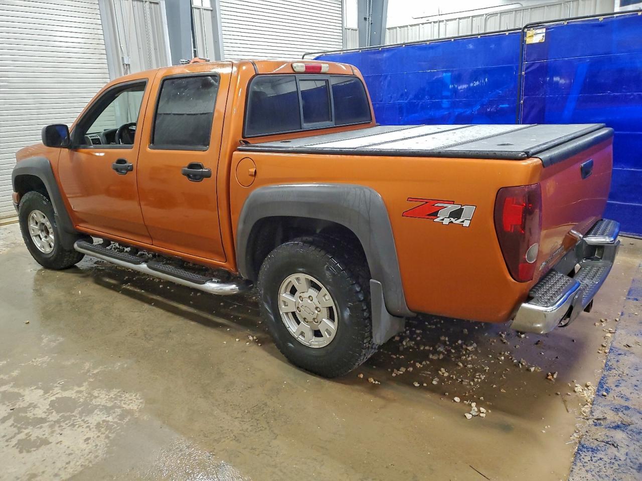 2006 CHEVROLET COLORADO photo 2