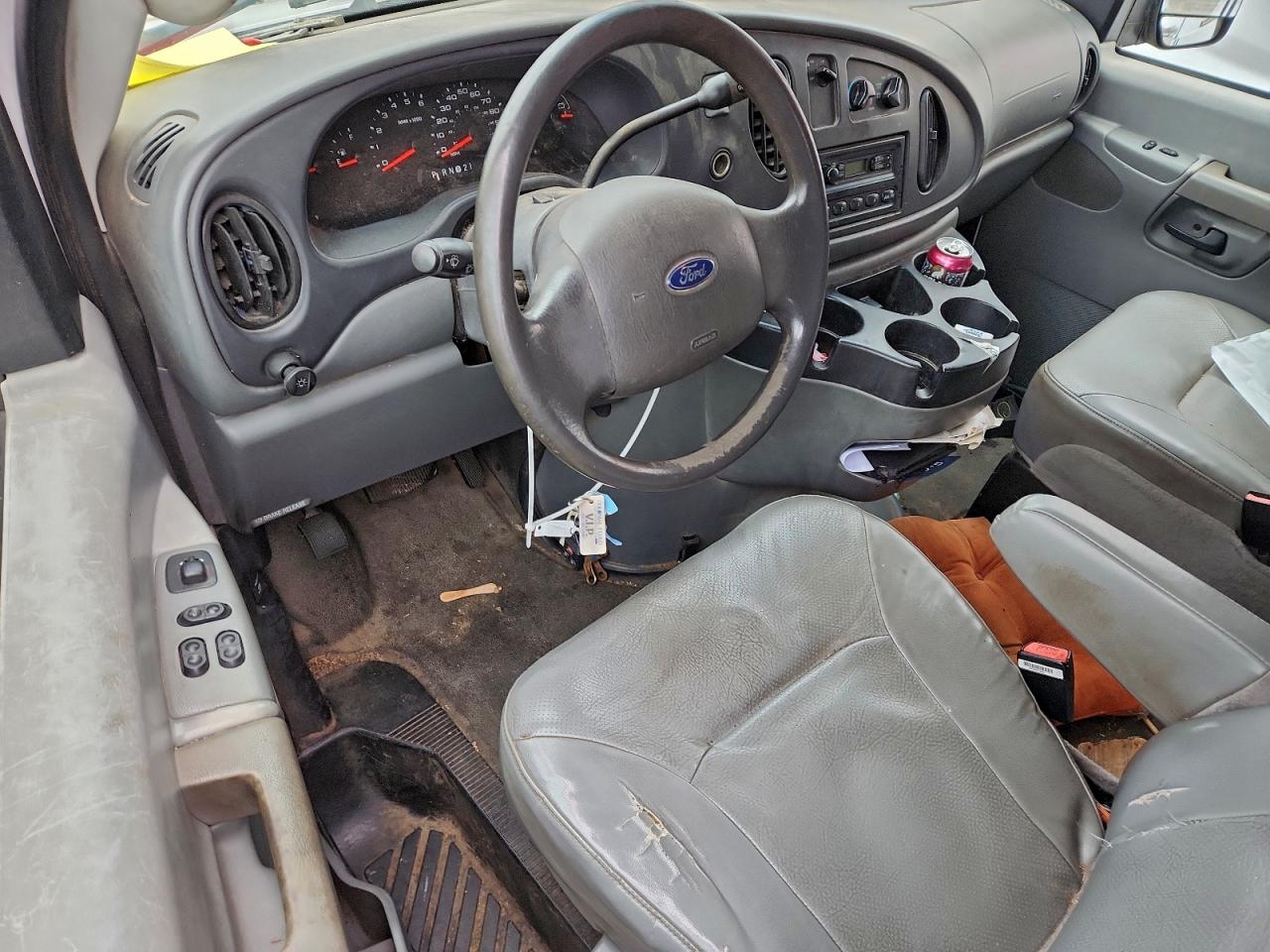 2006 FORD ECONOLINE E250 VAN photo 8