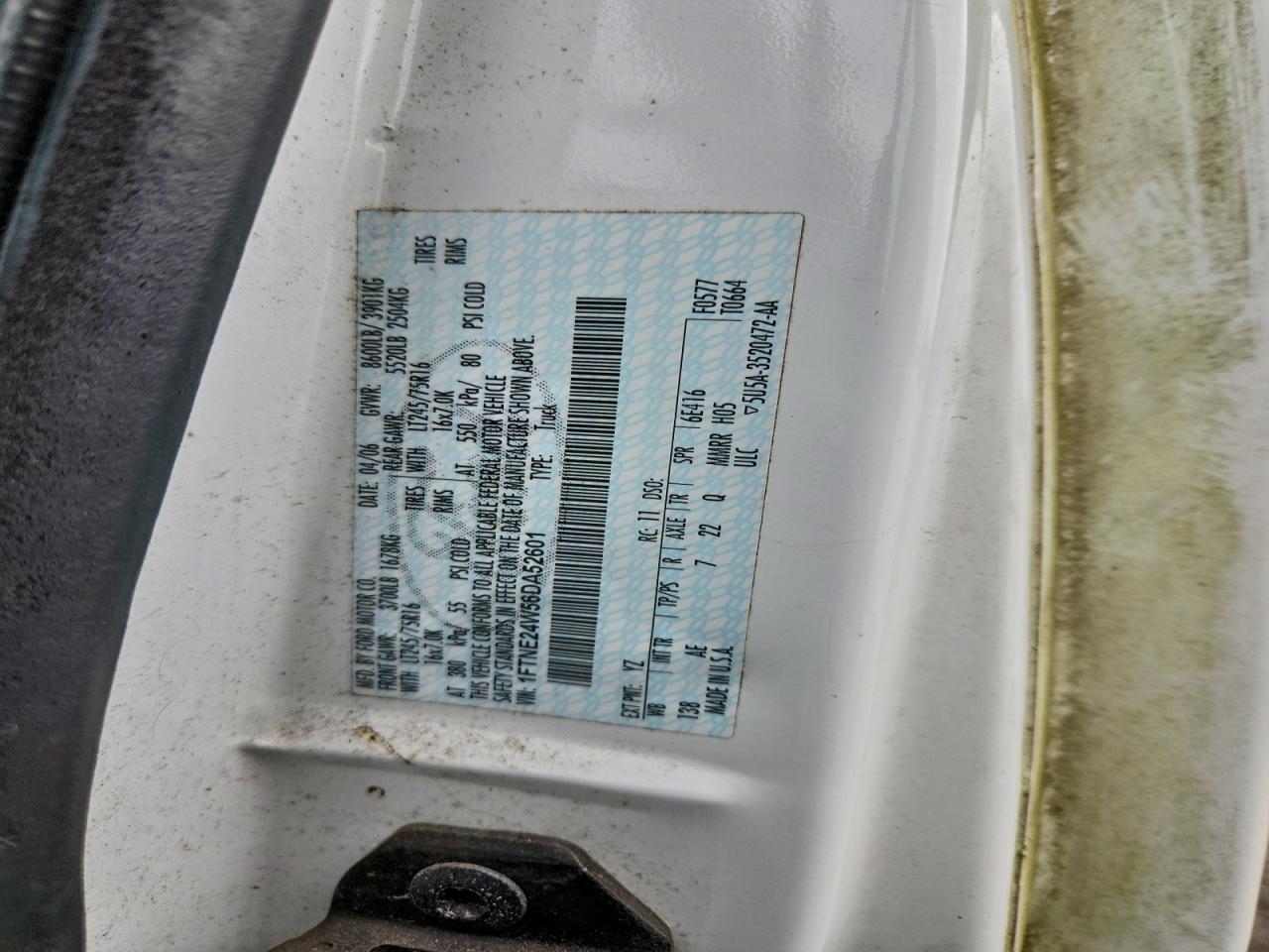 2006 FORD ECONOLINE E250 VAN photo 13