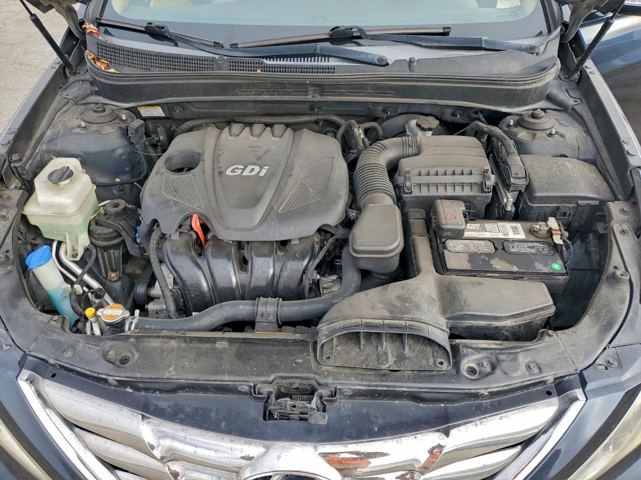 2011 HYUNDAI SONATA SE photo 11