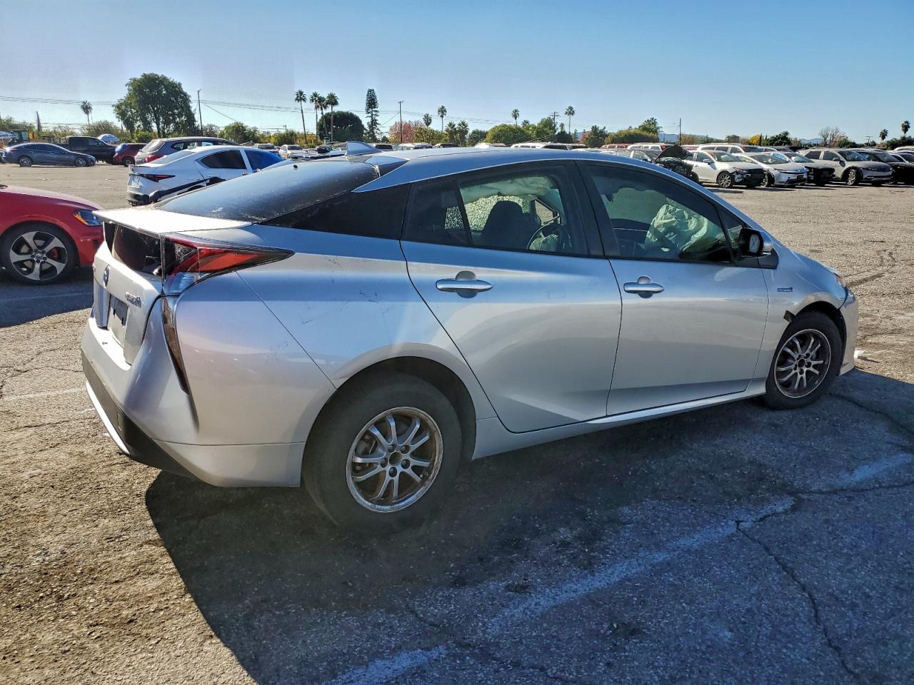 2016 TOYOTA PRIUS TWO photo 3
