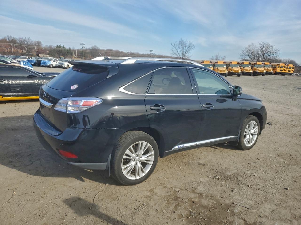 2011 LEXUS RX 450H photo 3