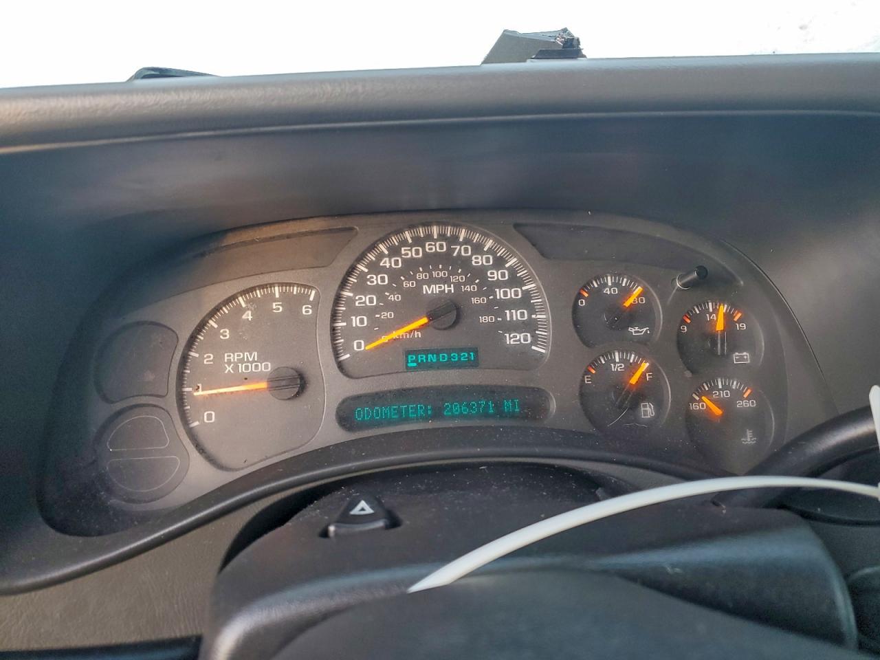 2003 CHEVROLET SILVERADO C1500 photo 9