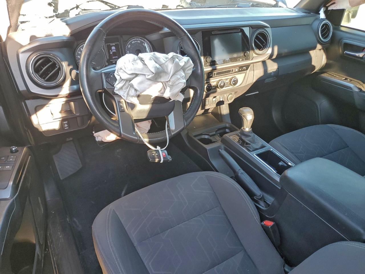 2017 TOYOTA TACOMA ACCESS CAB photo 8