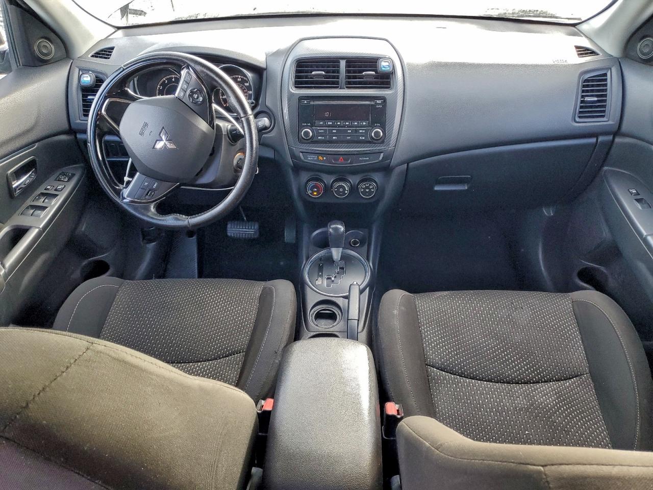 2016 MITSUBISHI OUTLANDER SPORT ES photo 8