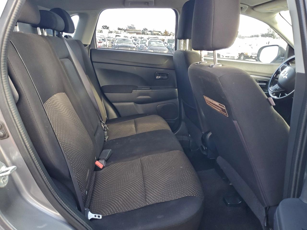 2016 MITSUBISHI OUTLANDER SPORT ES photo 11