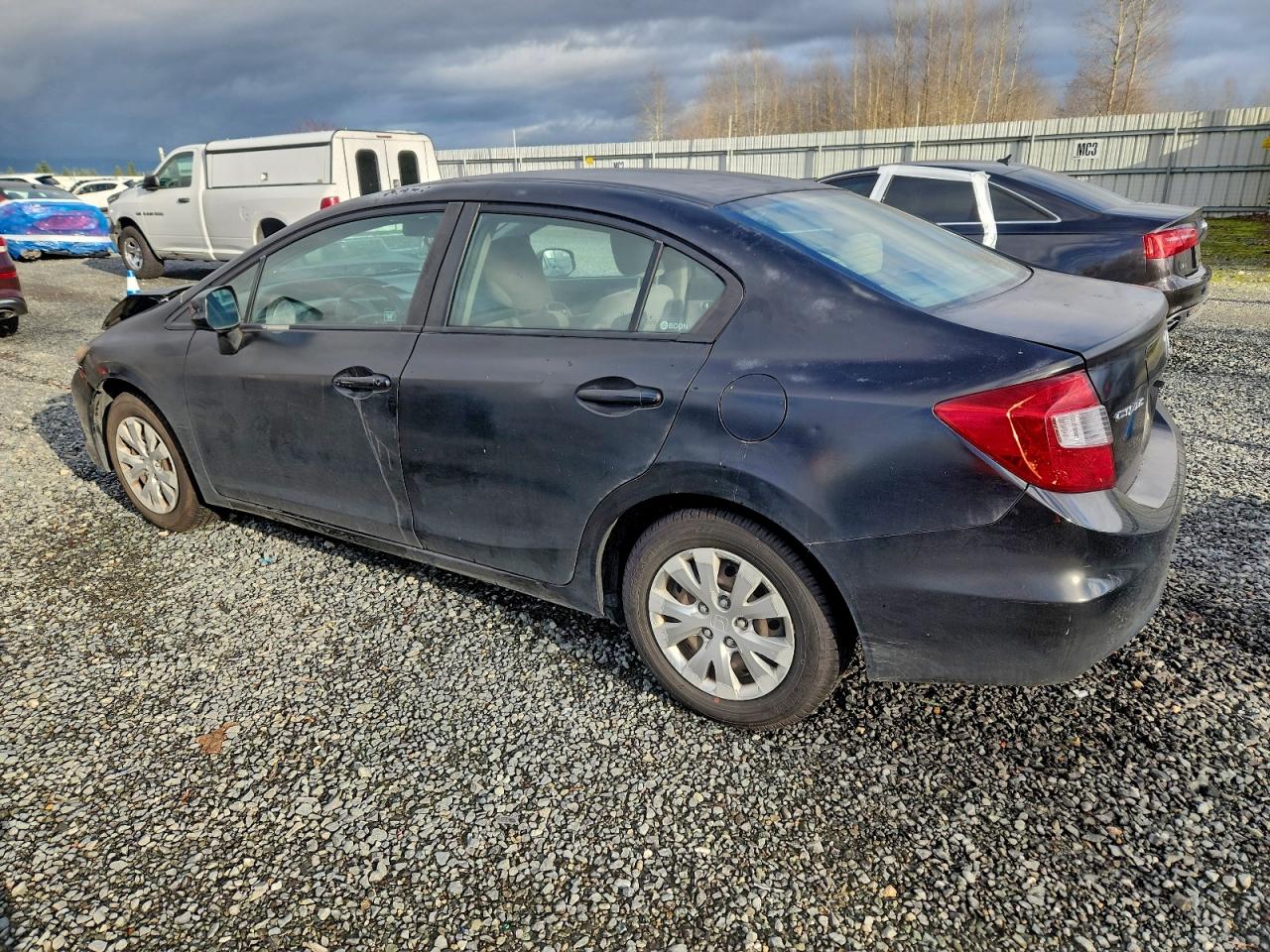 2012 HONDA CIVIC LX photo 2