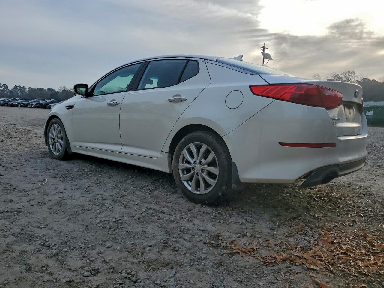 2015 KIA OPTIMA LX photo 2