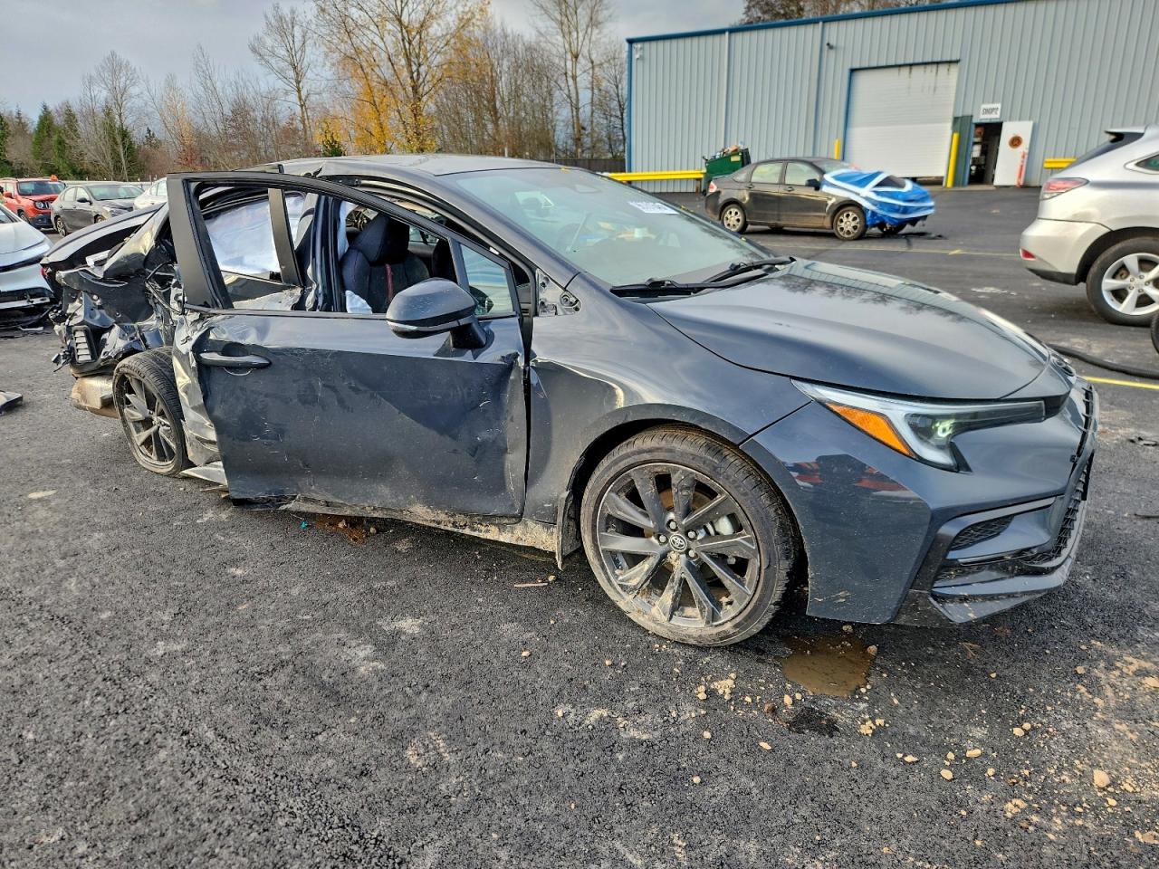 2023 TOYOTA COROLLA SE photo 4