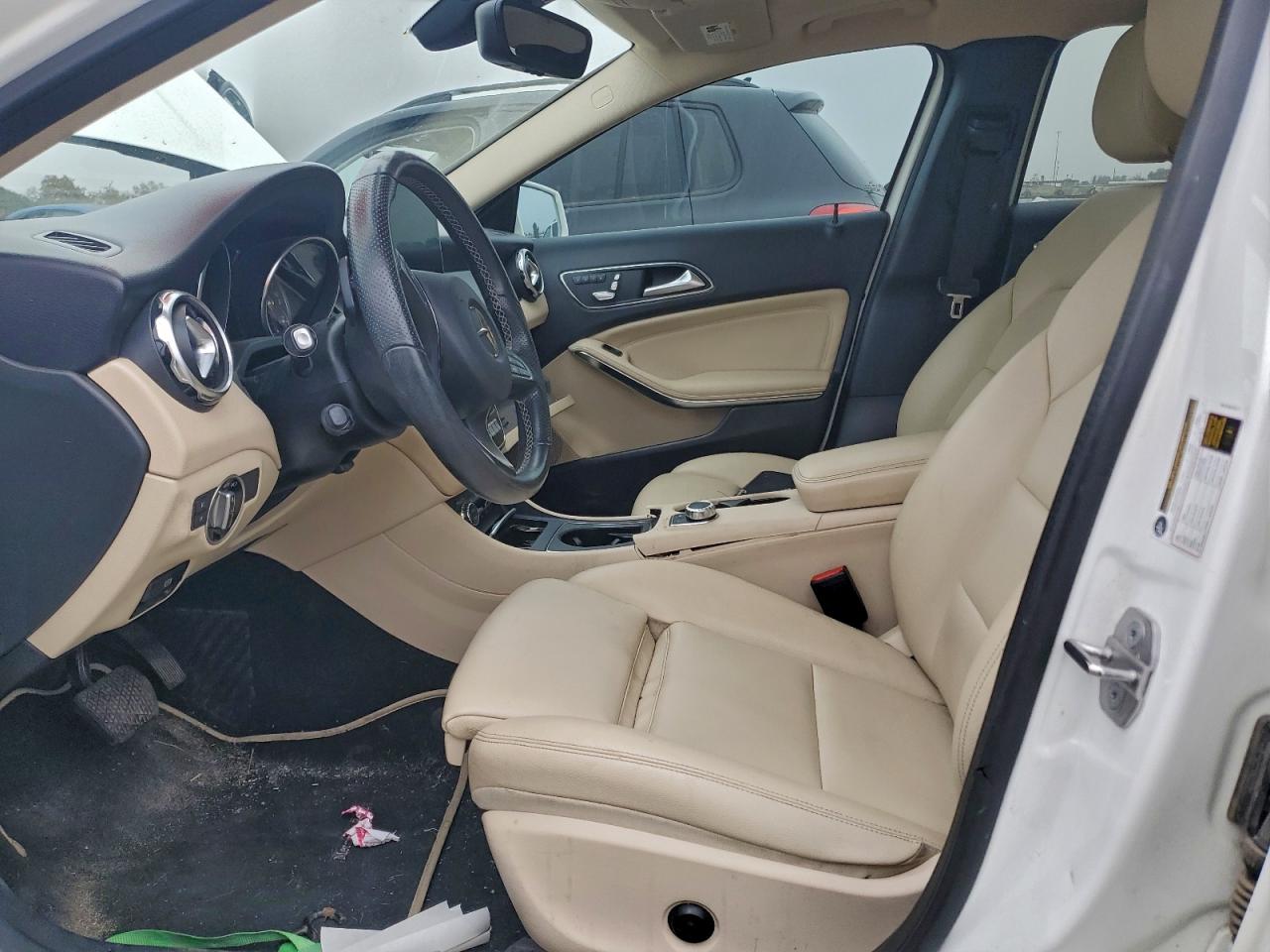 2019 MERCEDES-BENZ GLA 250 photo 7