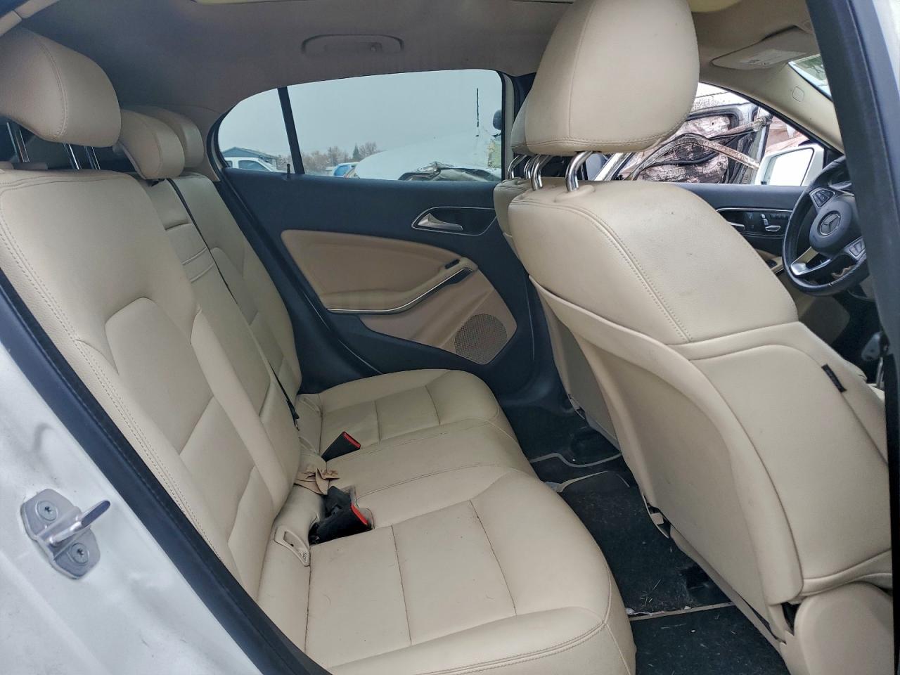 2019 MERCEDES-BENZ GLA 250 photo 11