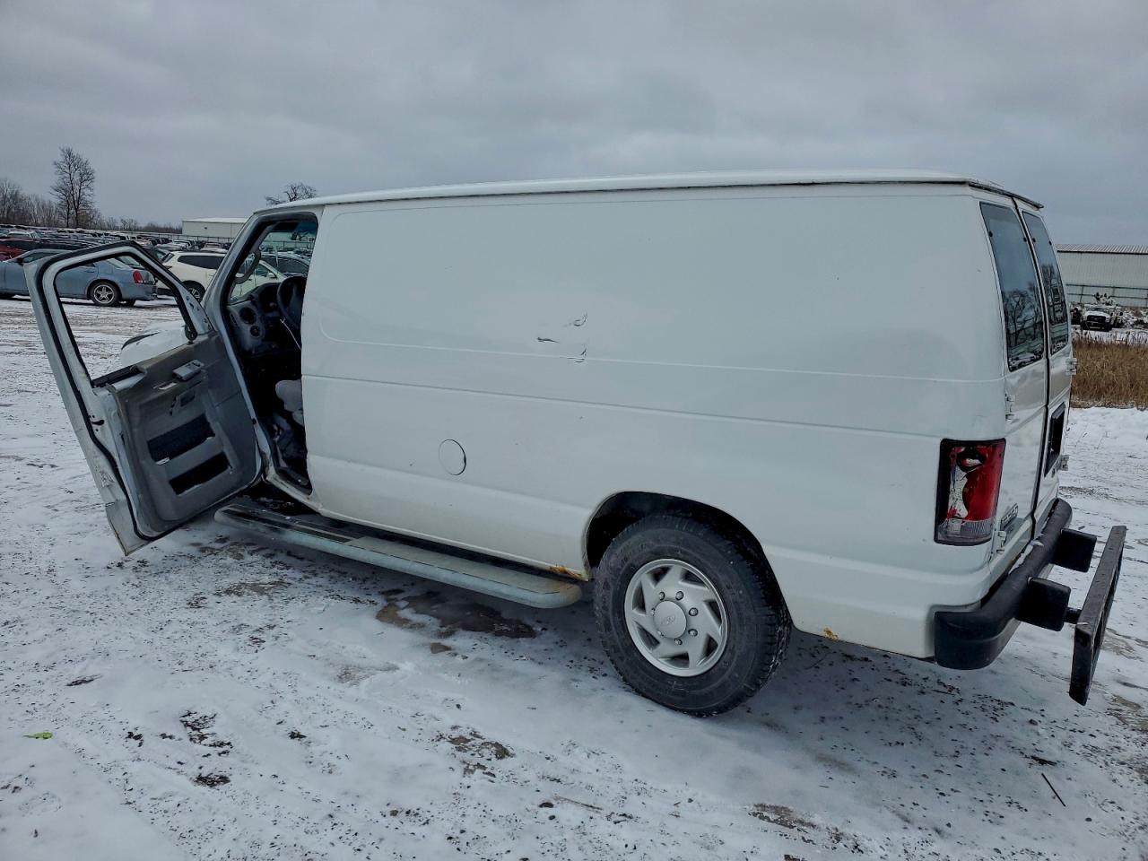 2014 FORD E250 DELIVERY VAN photo 2