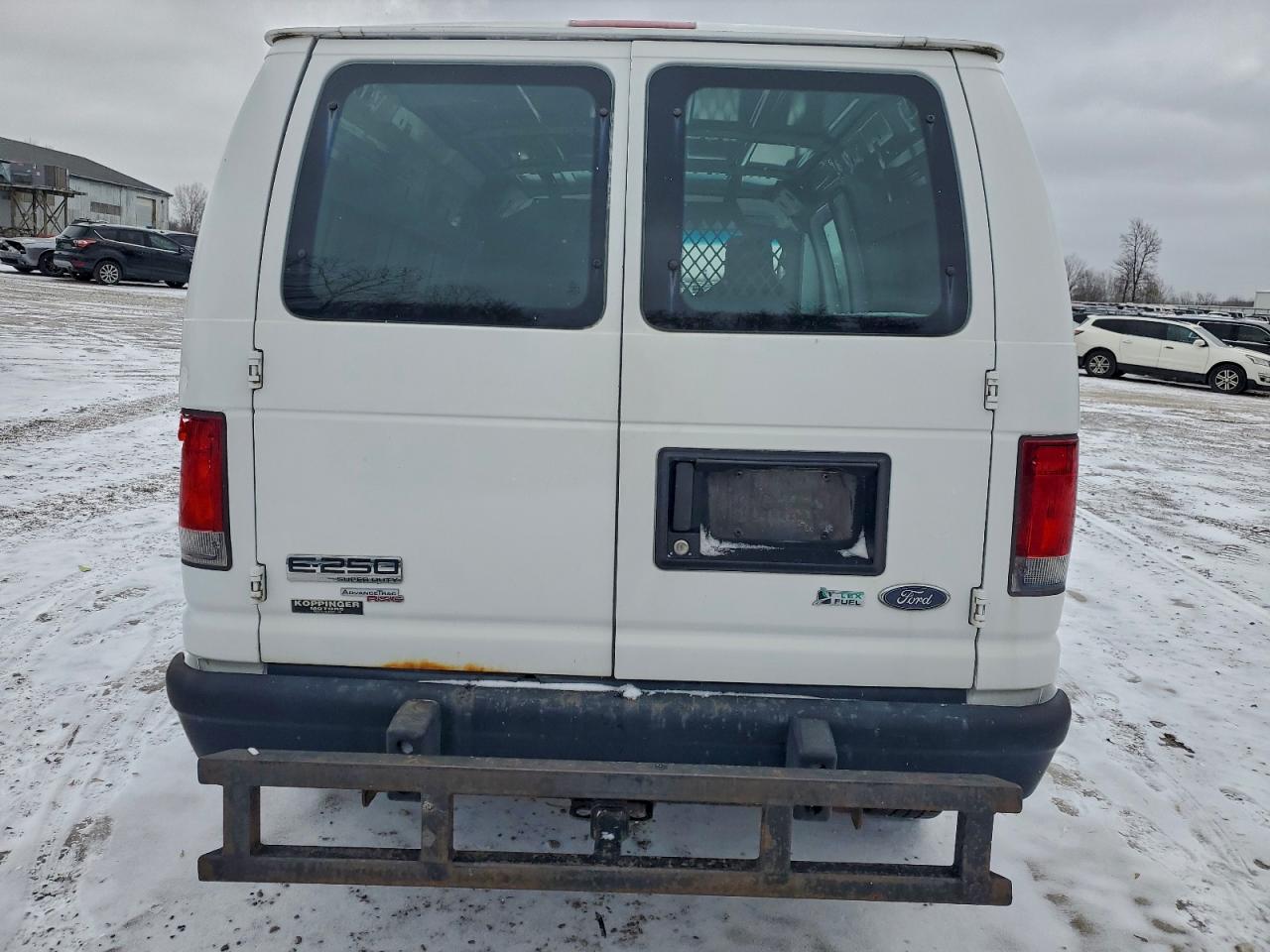 2014 FORD E250 DELIVERY VAN photo 6