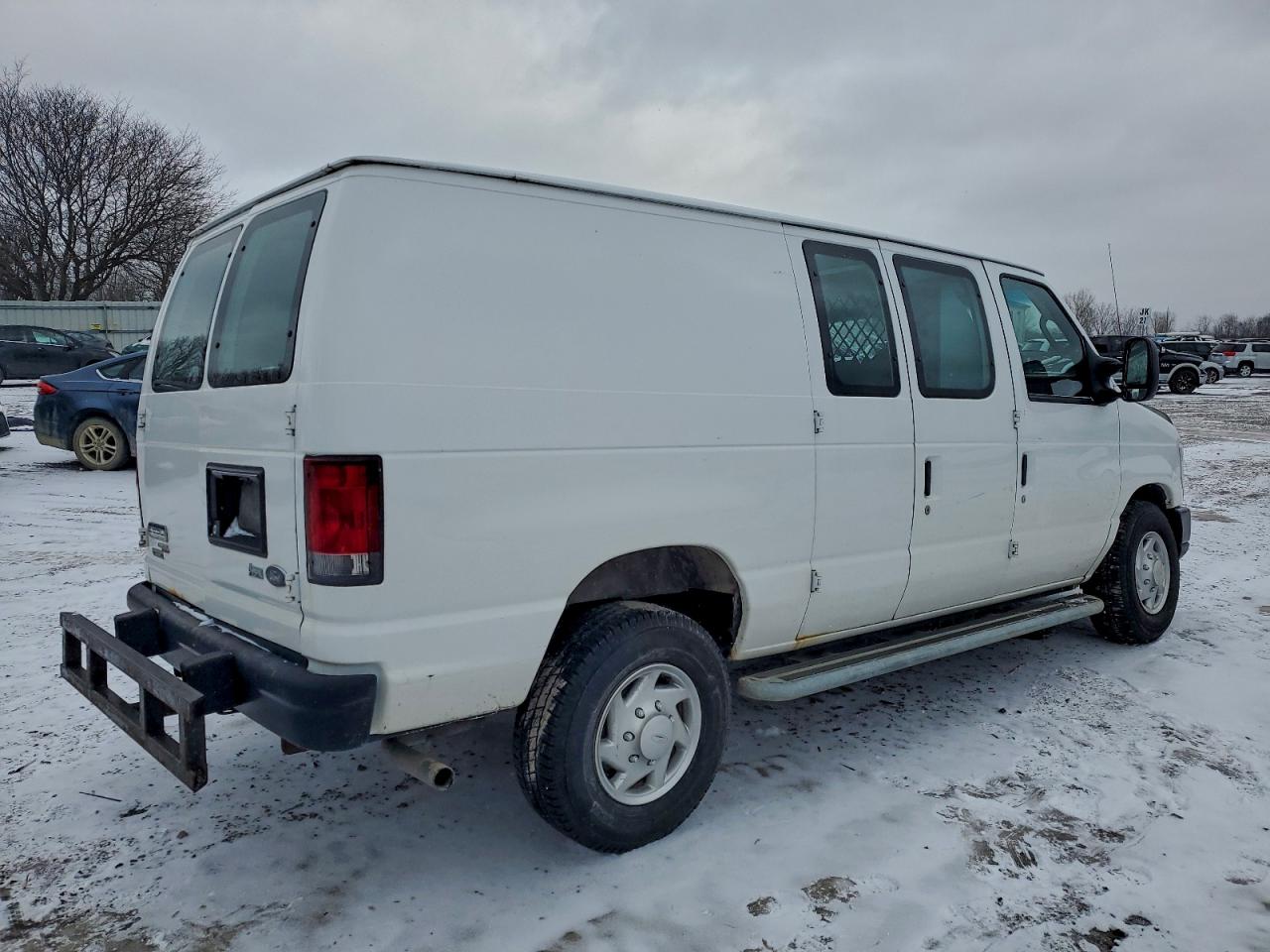2014 FORD E250 DELIVERY VAN photo 11