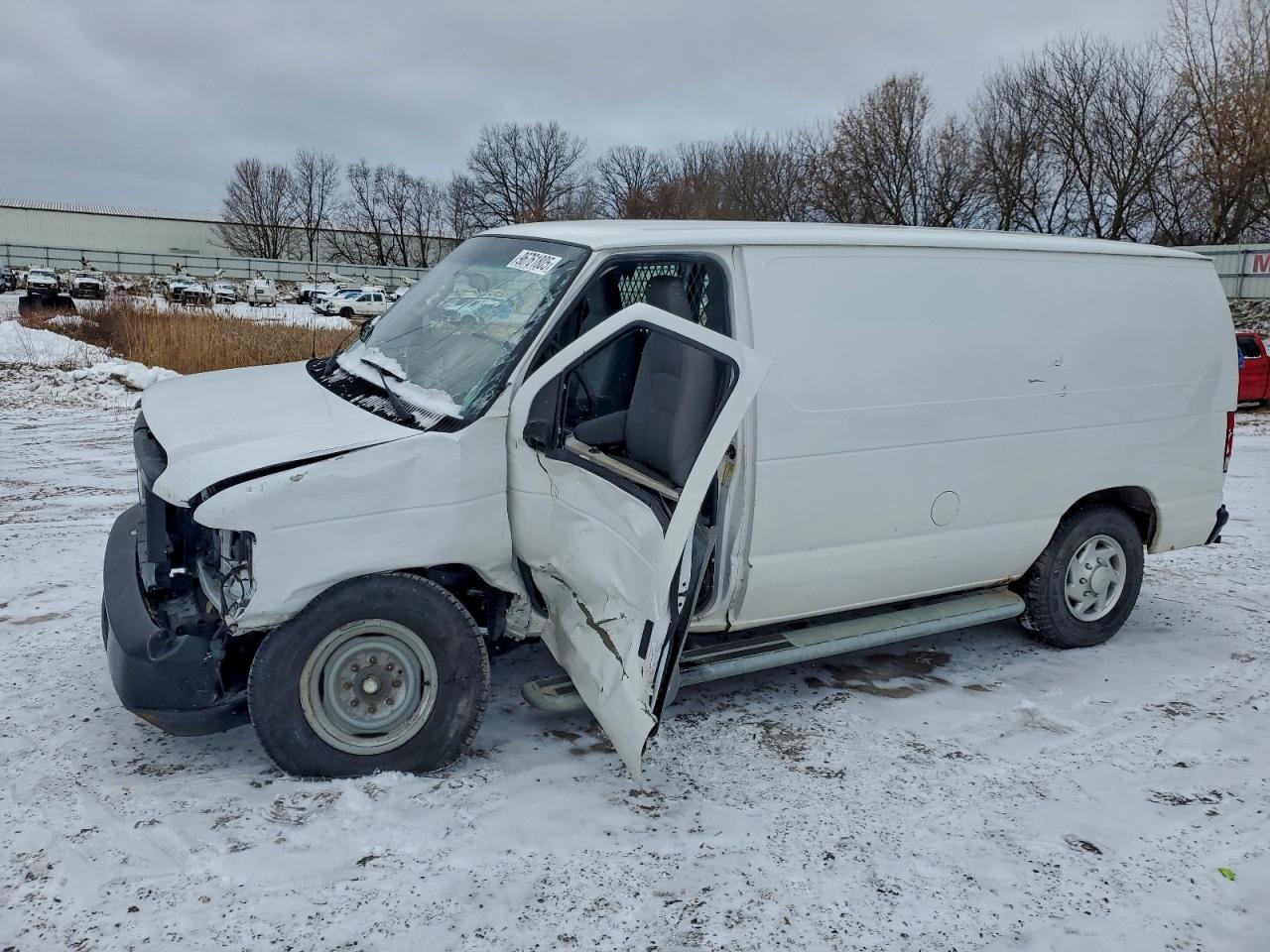2014 FORD E250