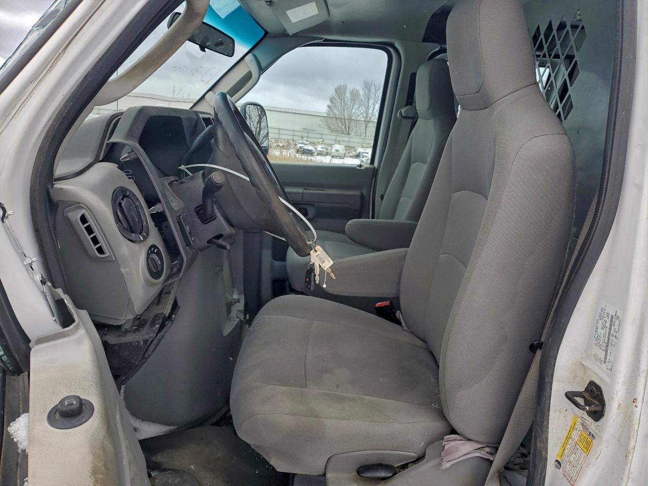 2014 FORD E250 DELIVERY VAN photo 7