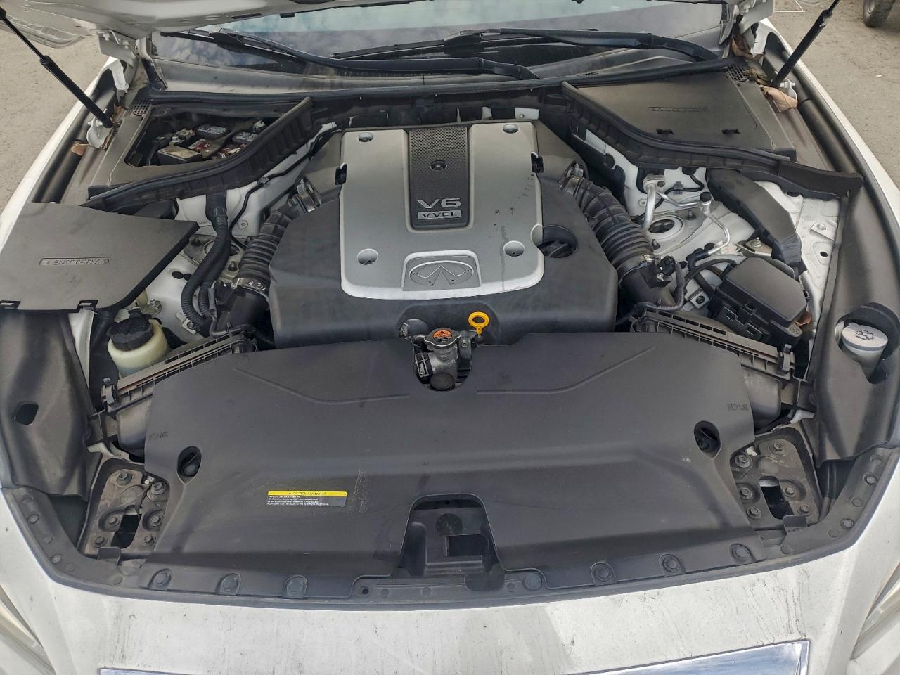 2015 INFINITI Q50 BASE photo 11