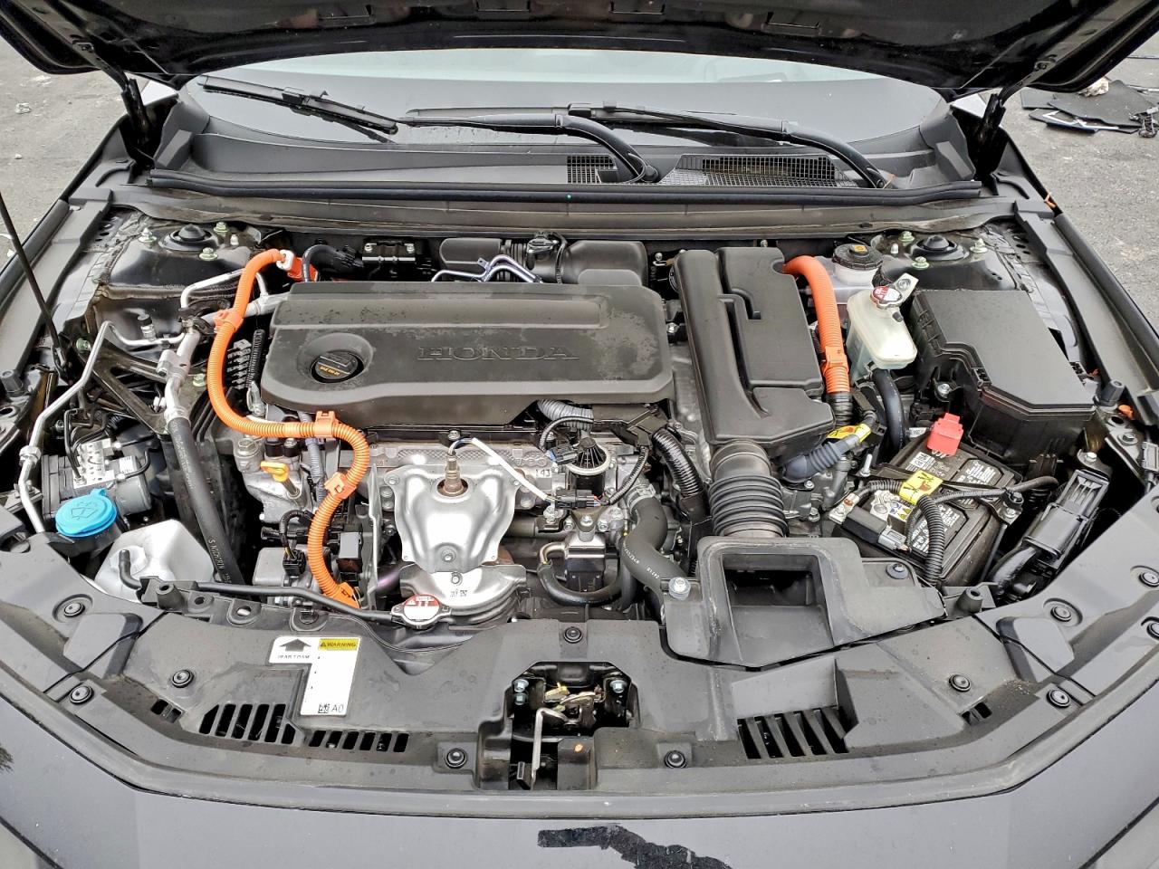 2025 HONDA ACCORD TOURING HYBRID photo 31