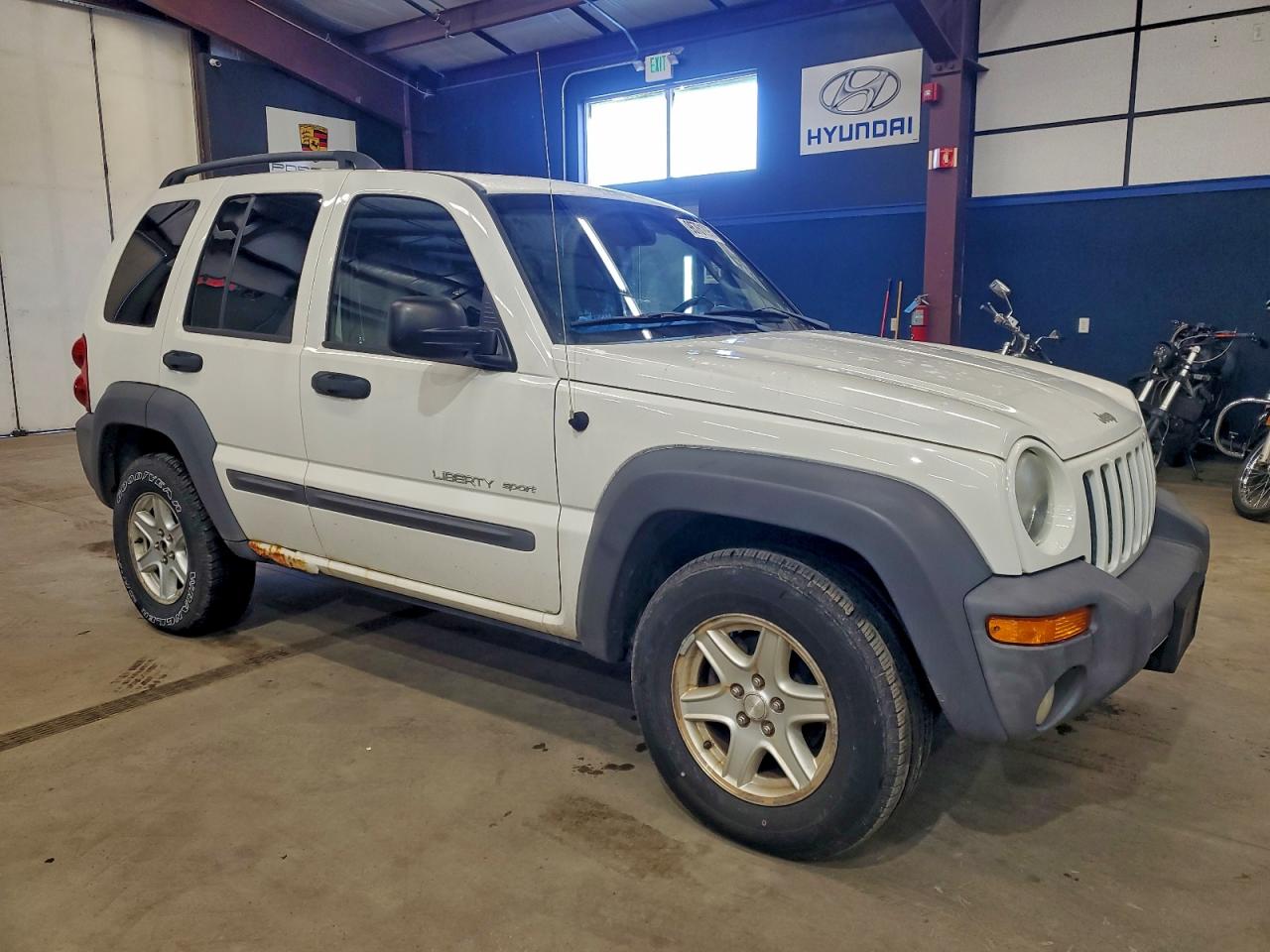 2003 JEEP LIBERTY SPORT photo 4