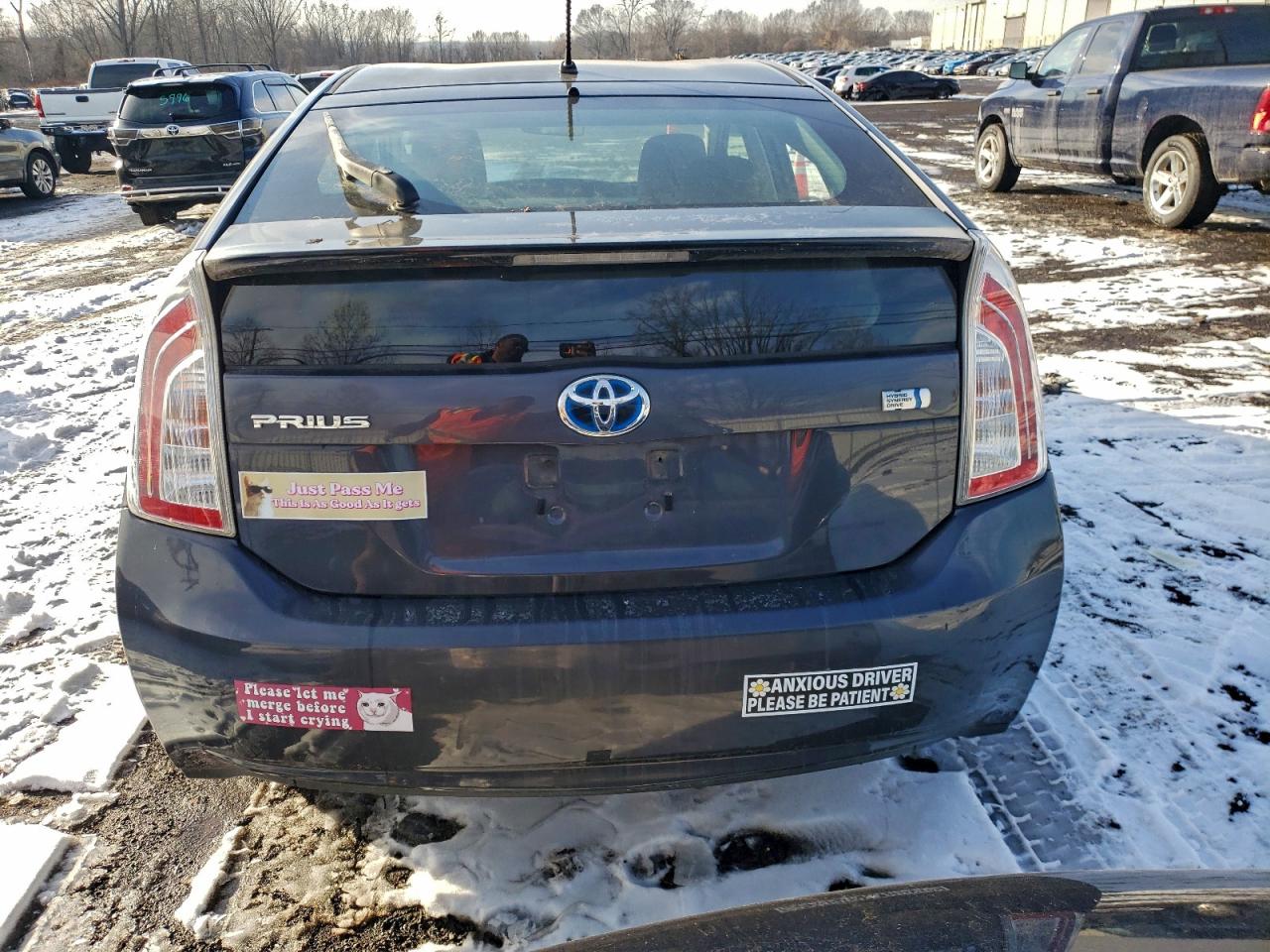 2012 TOYOTA PRIUS photo 6