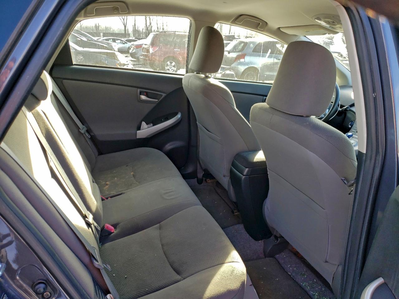 2012 TOYOTA PRIUS photo 10