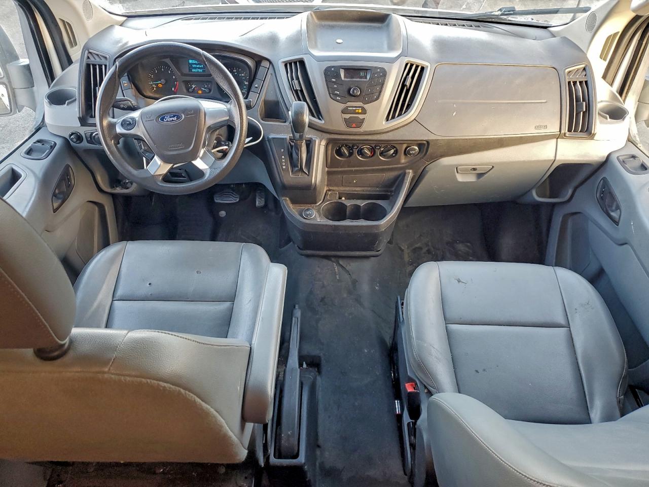 2018 FORD TRANSIT T-150 photo 8