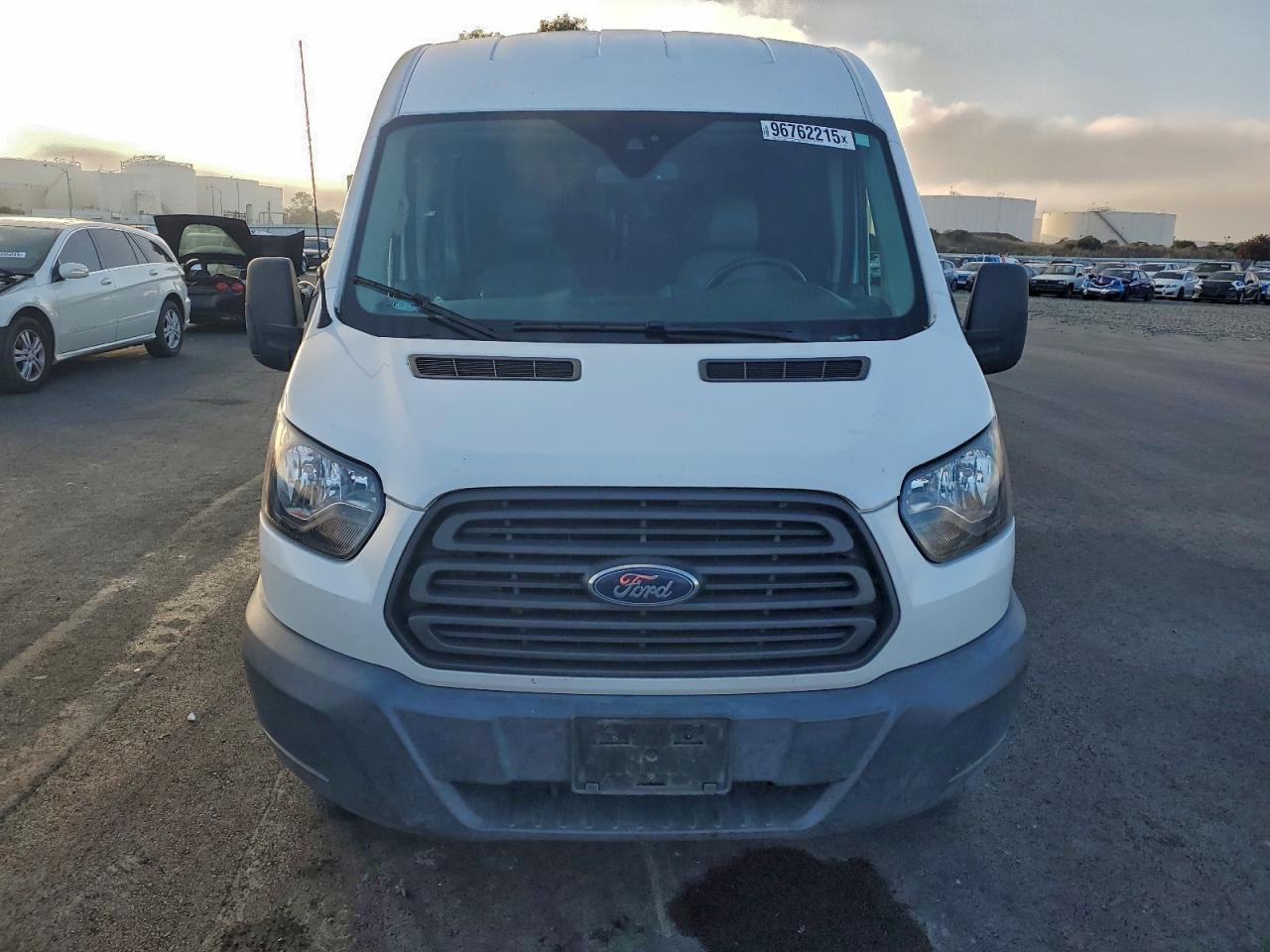 2018 FORD TRANSIT T-150 photo 5