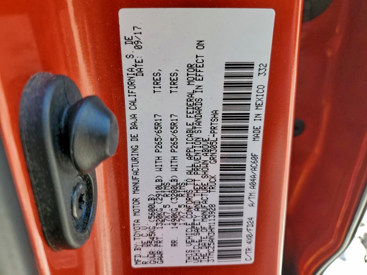 2017 TOYOTA TACOMA DOUBLE CAB photo 13