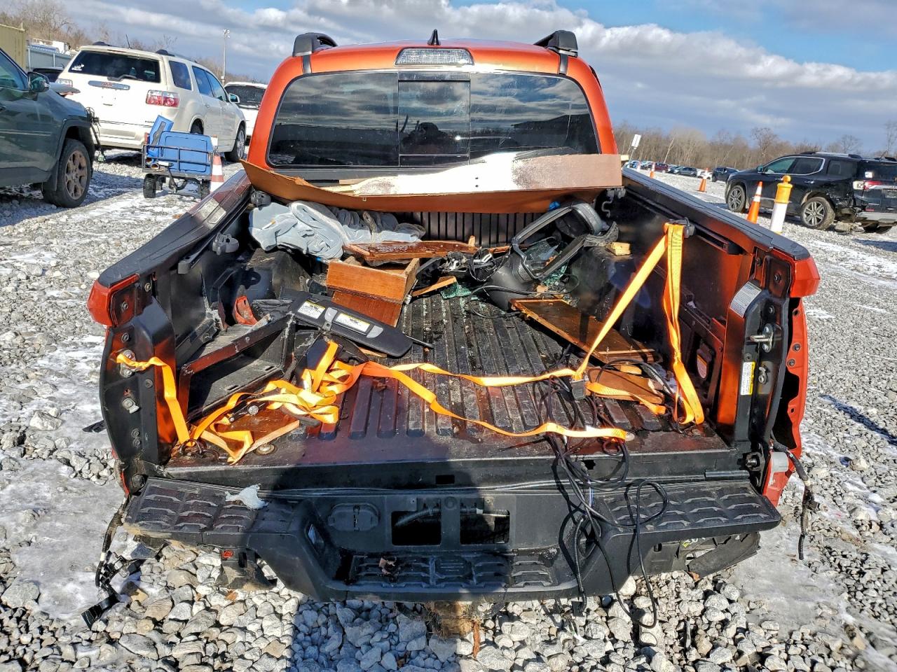 2017 TOYOTA TACOMA DOUBLE CAB photo 6