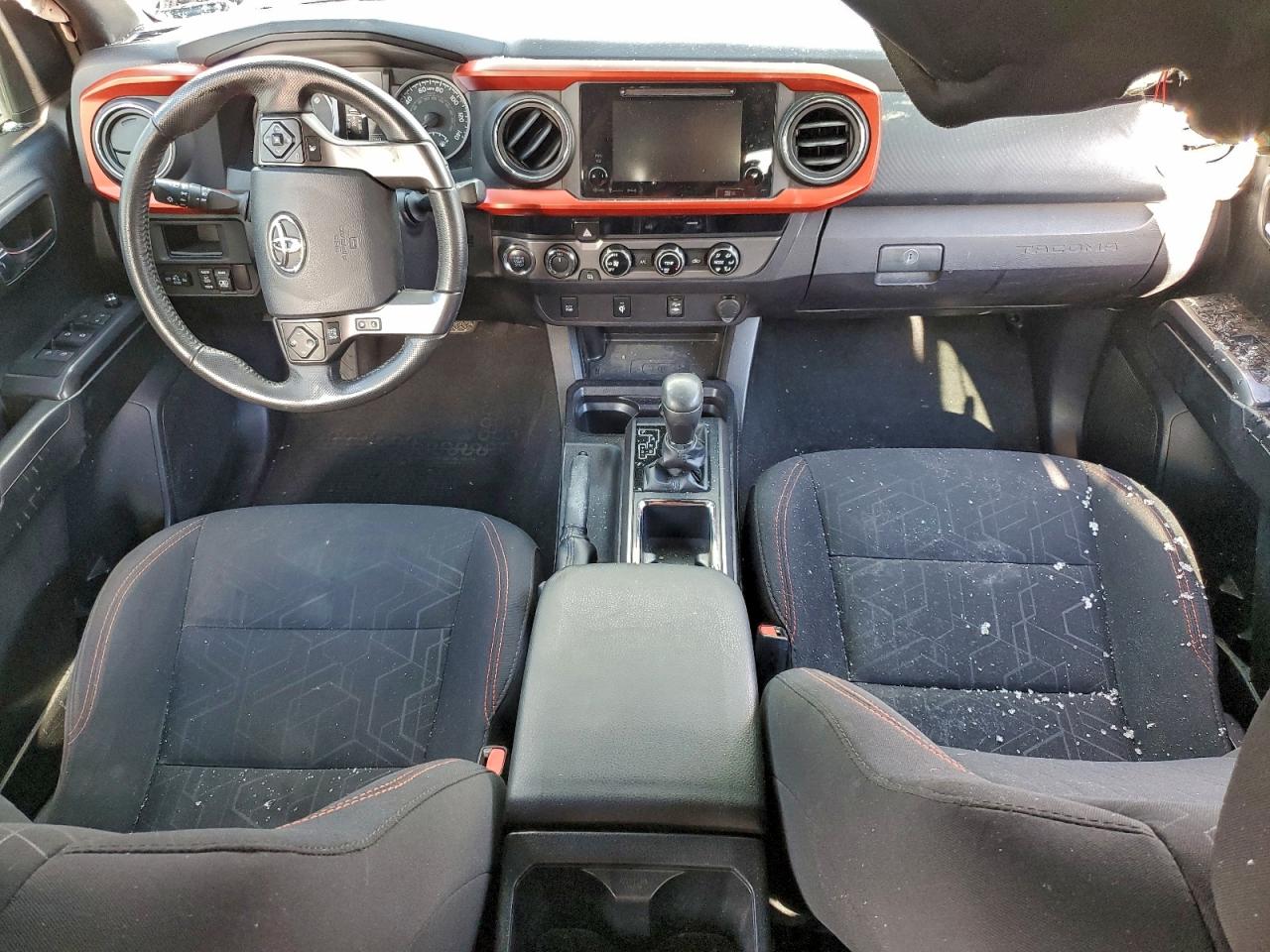 2017 TOYOTA TACOMA DOUBLE CAB photo 8