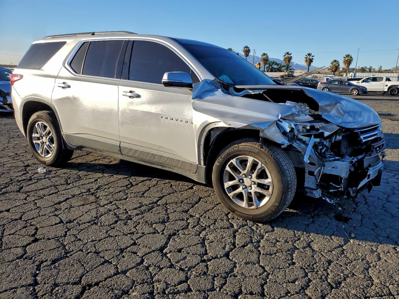 2020 CHEVROLET TRAVERSE LT photo 10