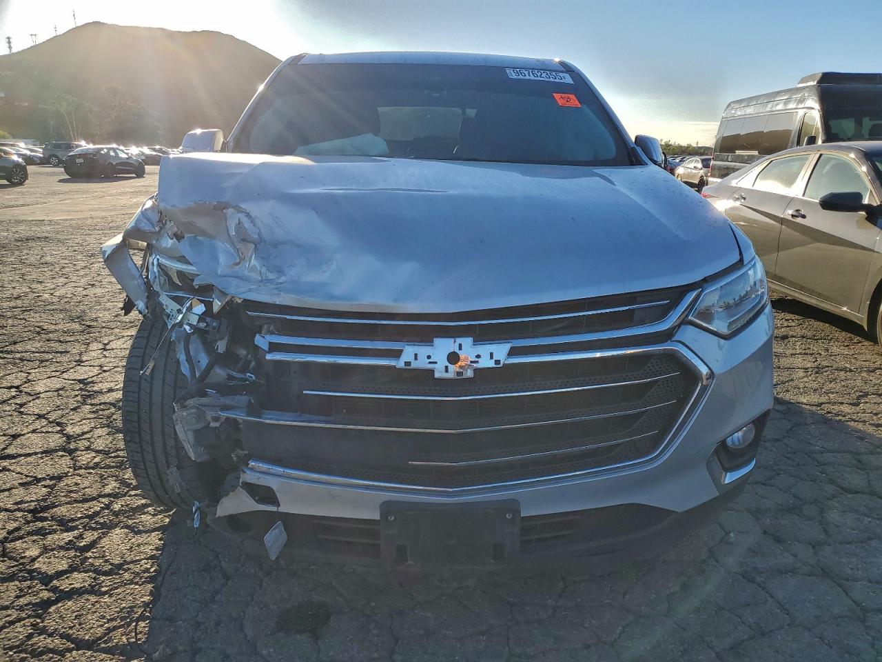 2020 CHEVROLET TRAVERSE LT photo 13
