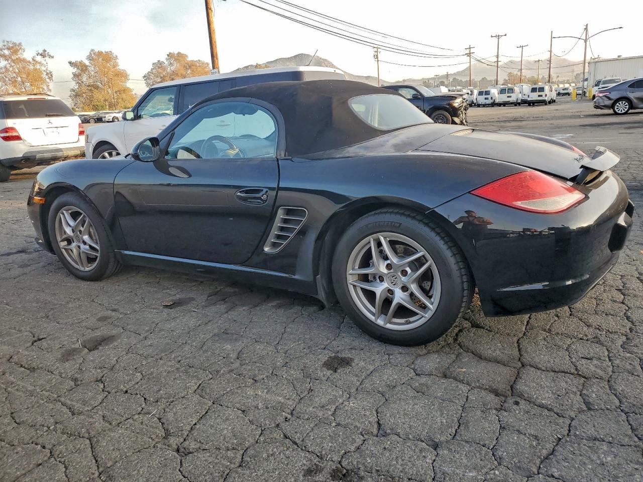 2010 PORSCHE BOXSTER photo 2