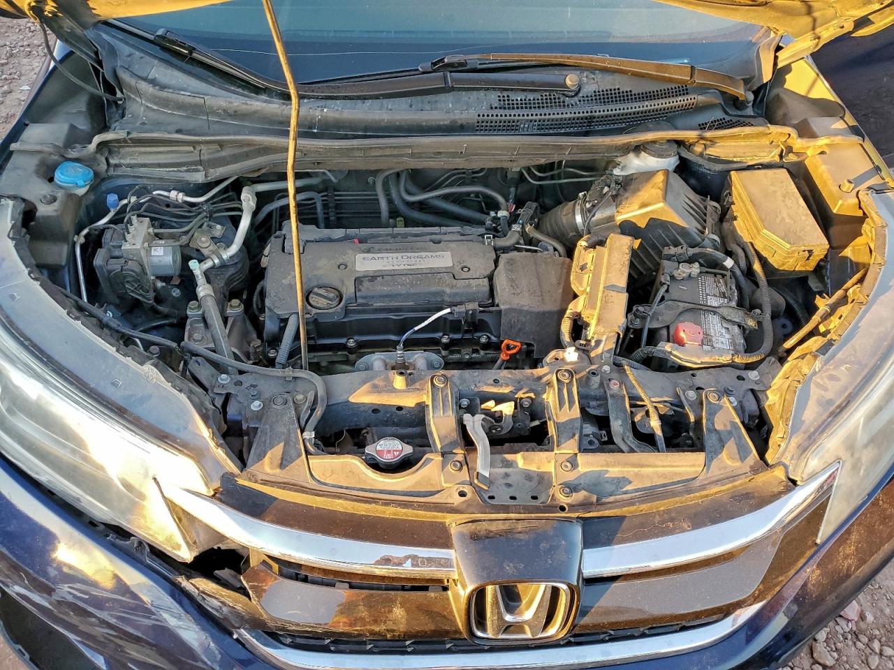 2015 HONDA CR-V LX photo 12