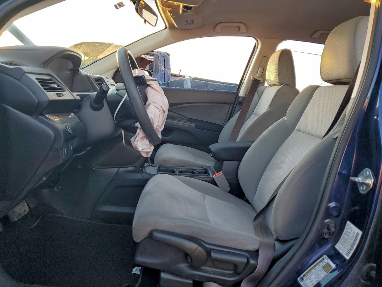 2015 HONDA CR-V LX photo 7