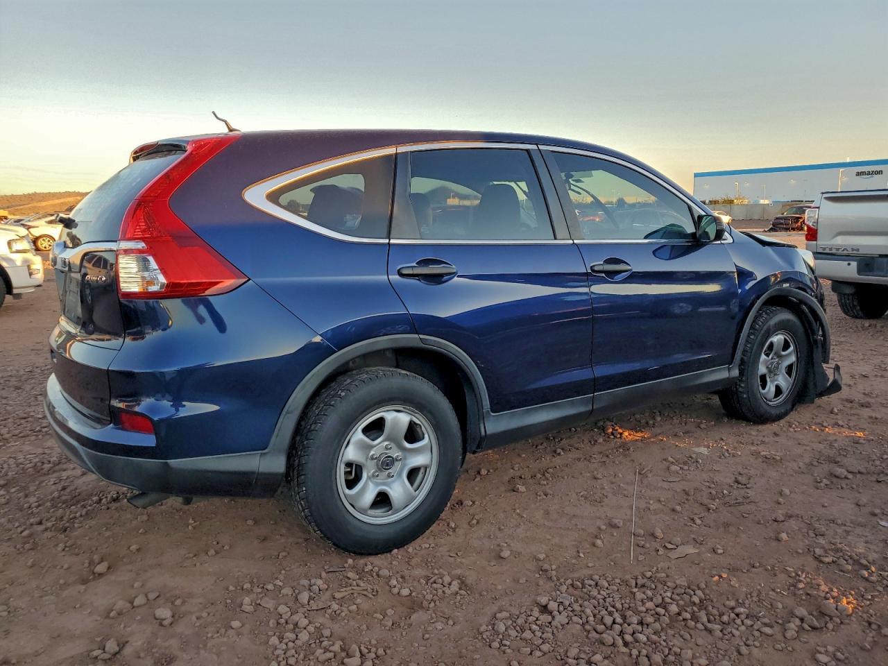 2015 HONDA CR-V LX photo 3