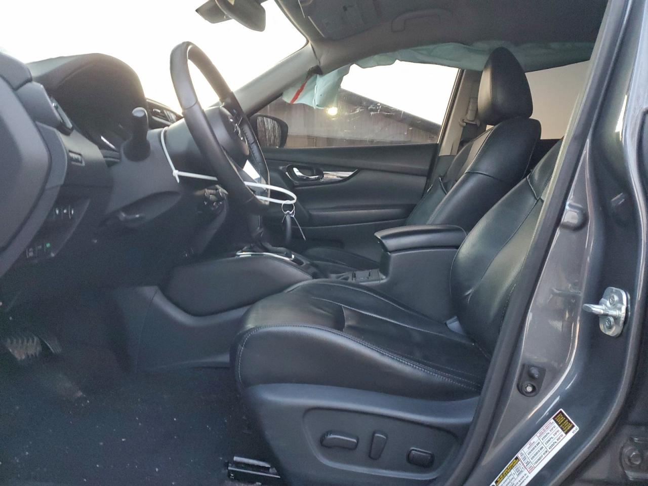 2019 NISSAN ROGUE S photo 19
