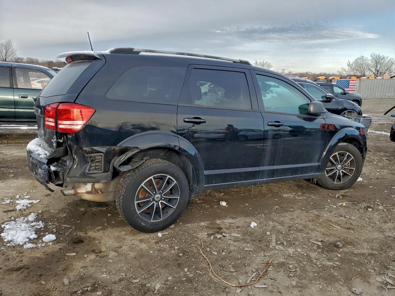 2018 DODGE JOURNEY SE photo 3