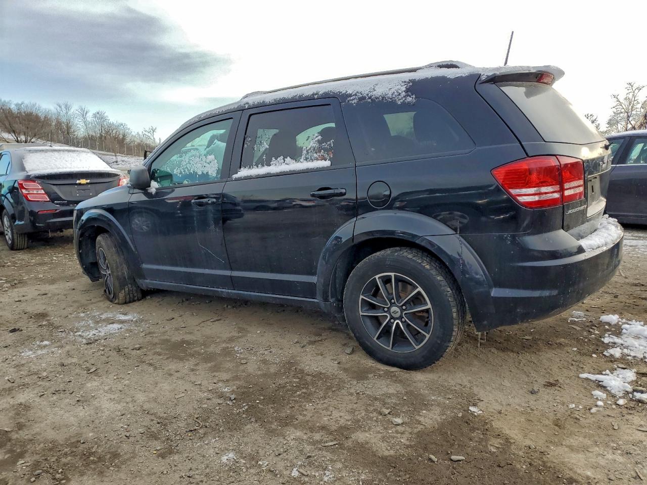2018 DODGE JOURNEY SE photo 2