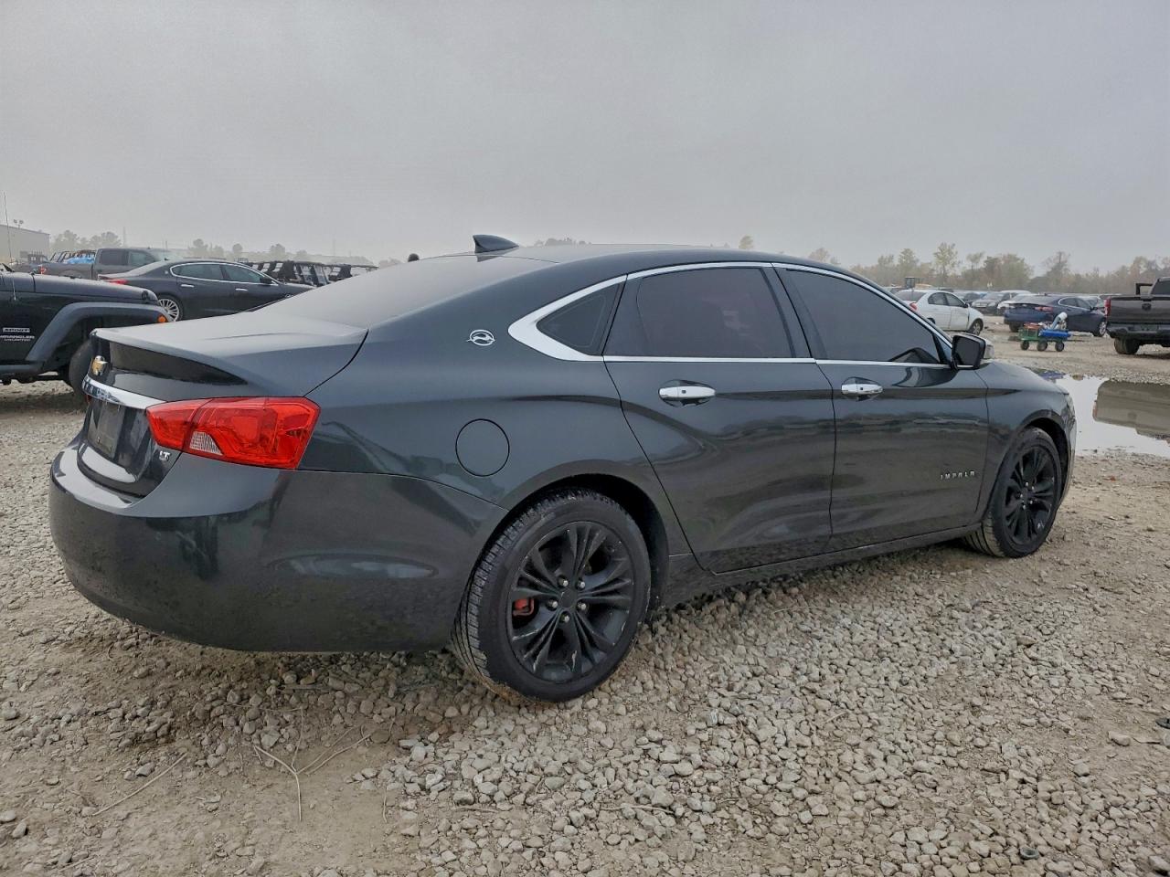 2015 CHEVROLET IMPALA LT photo 3