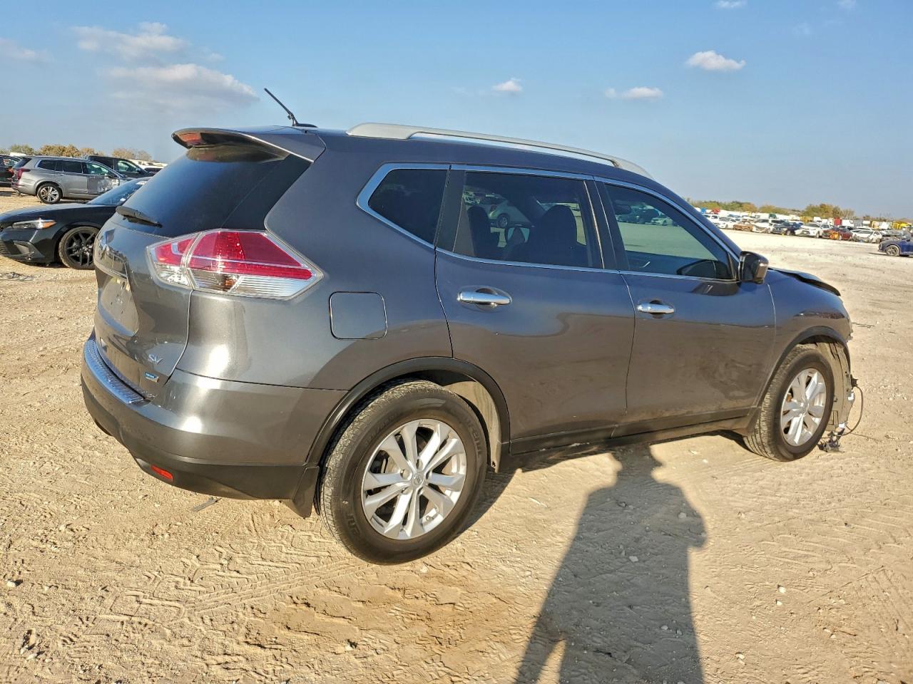2014 NISSAN ROGUE S photo 3