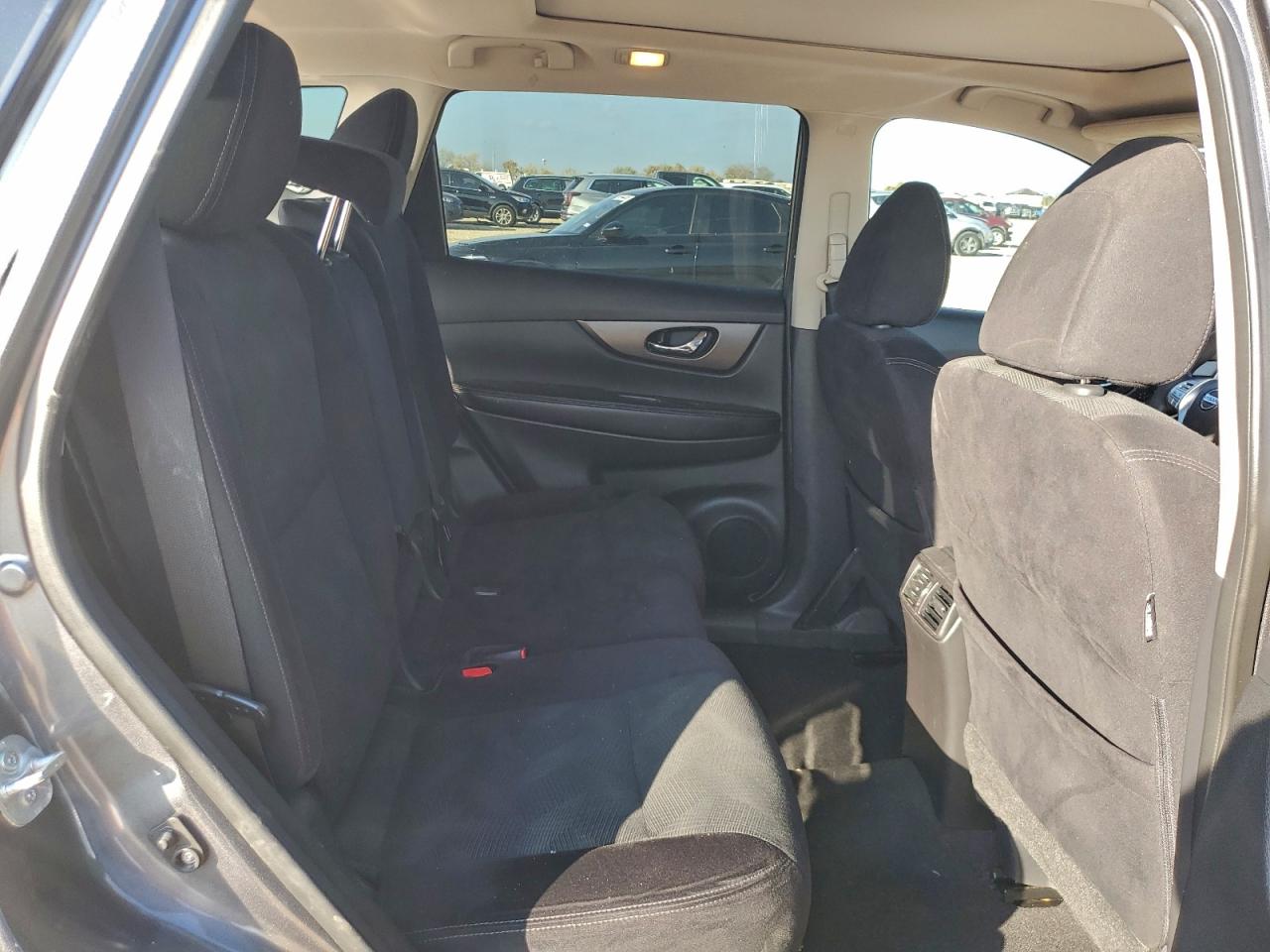 2014 NISSAN ROGUE S photo 10