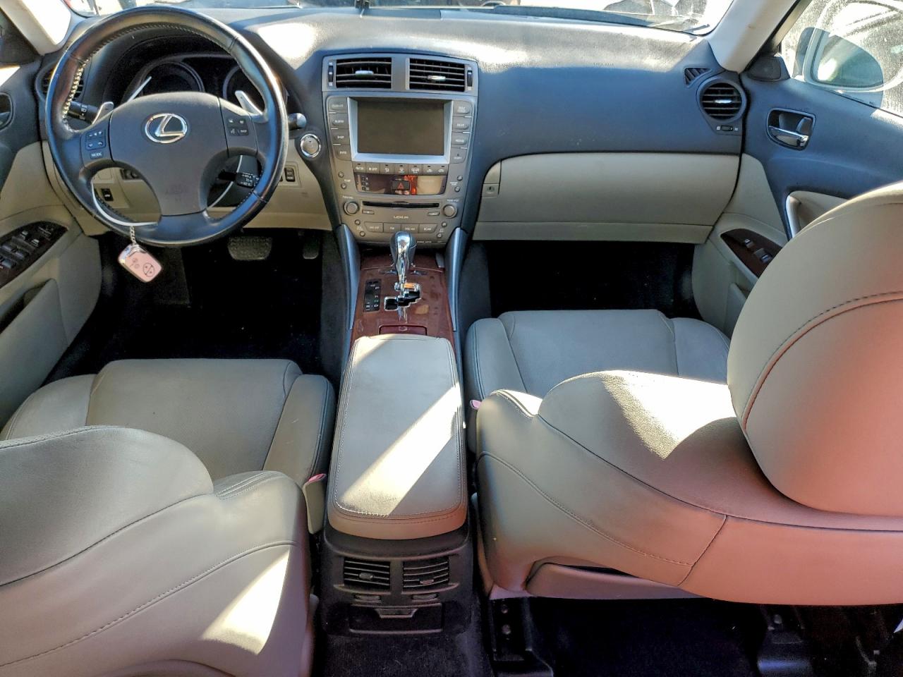 2007 LEXUS IS 250 photo 8