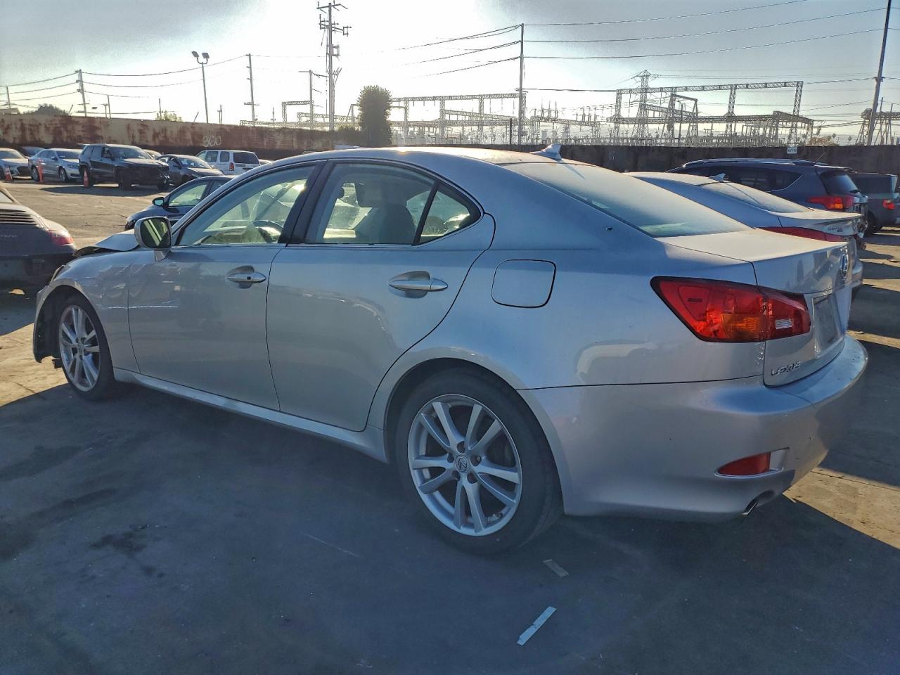 2007 LEXUS IS 250 photo 2