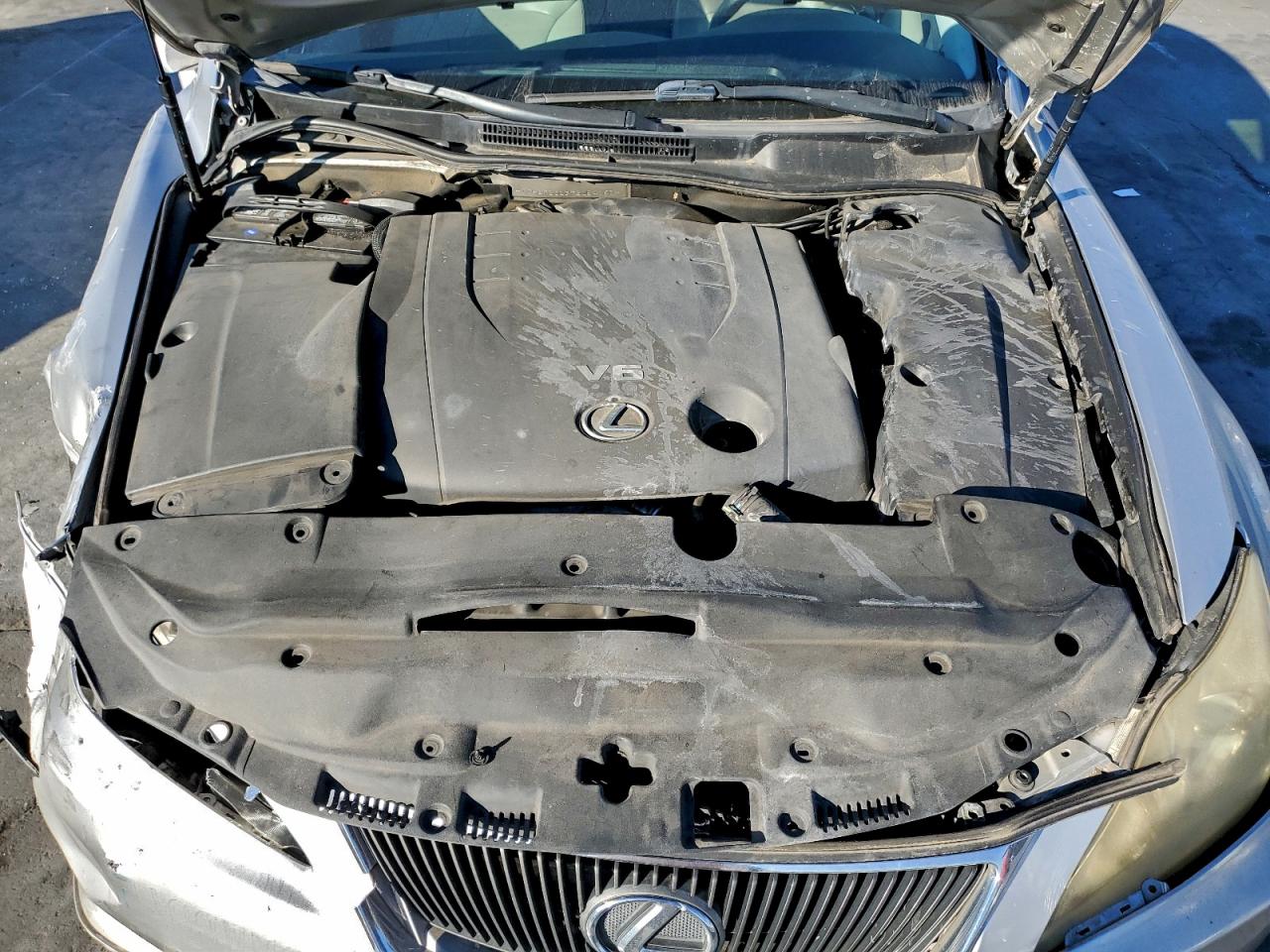 2007 LEXUS IS 250 photo 11