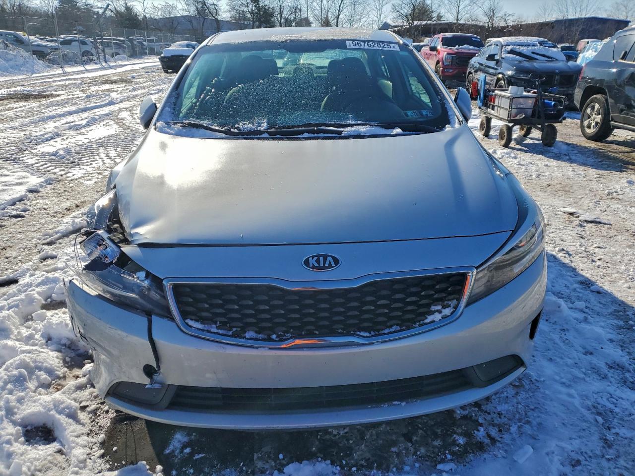 2017 KIA FORTE LX photo 5