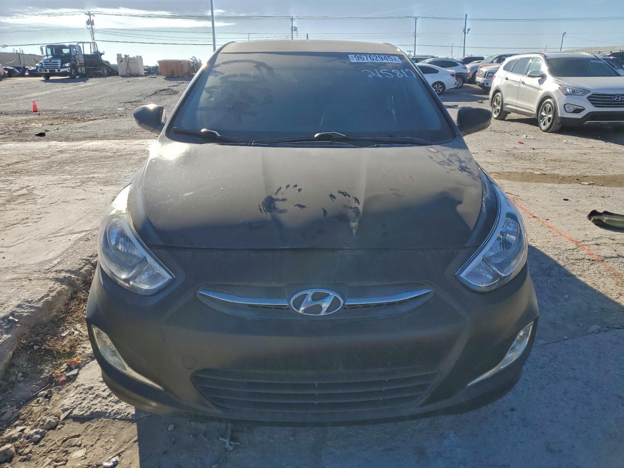 2017 HYUNDAI ACCENT SE photo 5